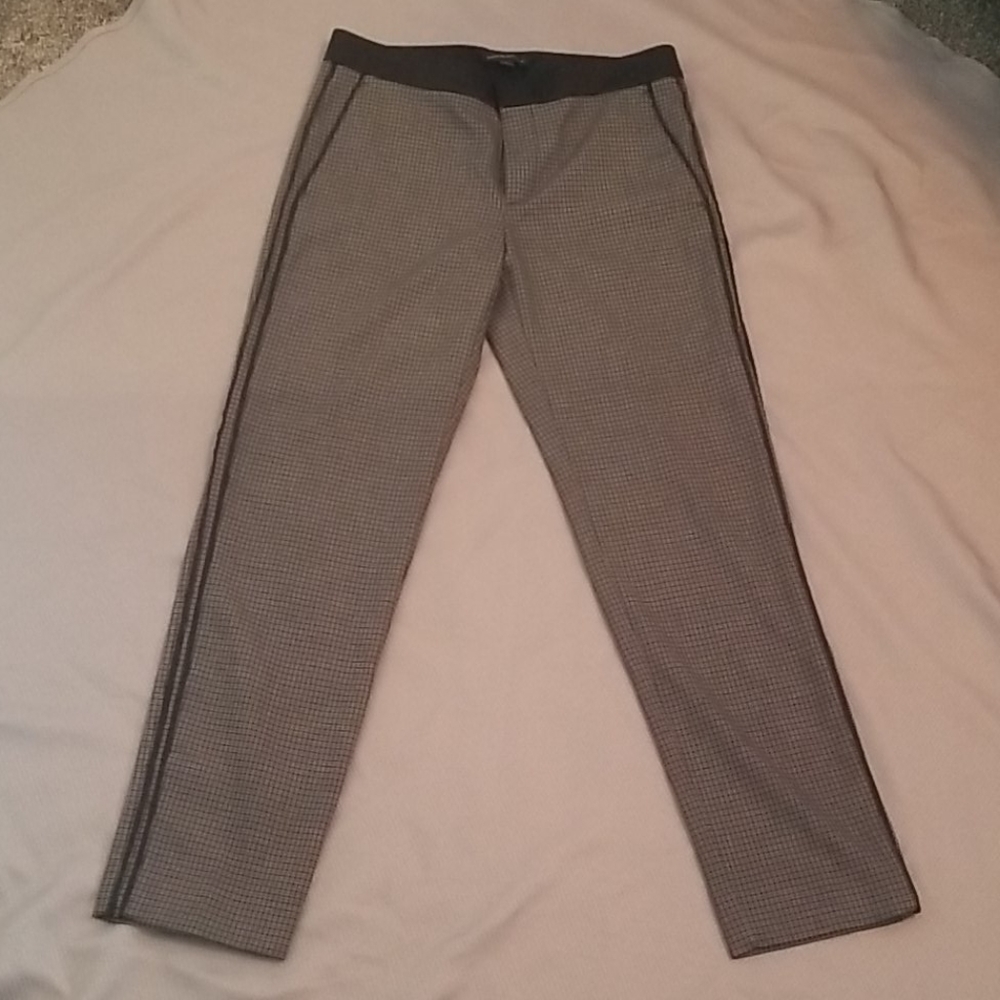 Banana Republic Black/White Slim Trouser 4 wPiping
